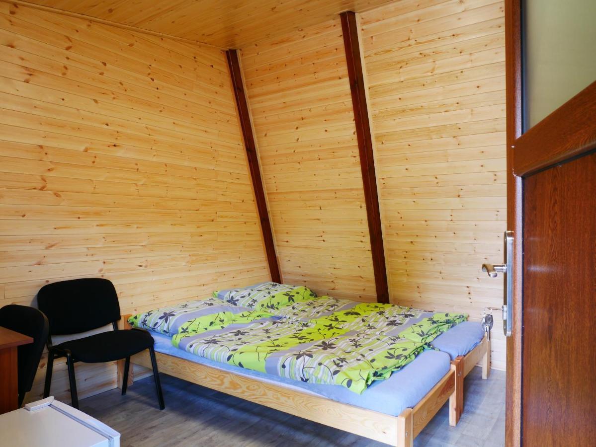 Camping Roznov Roznov pod Radhostem Exterior foto