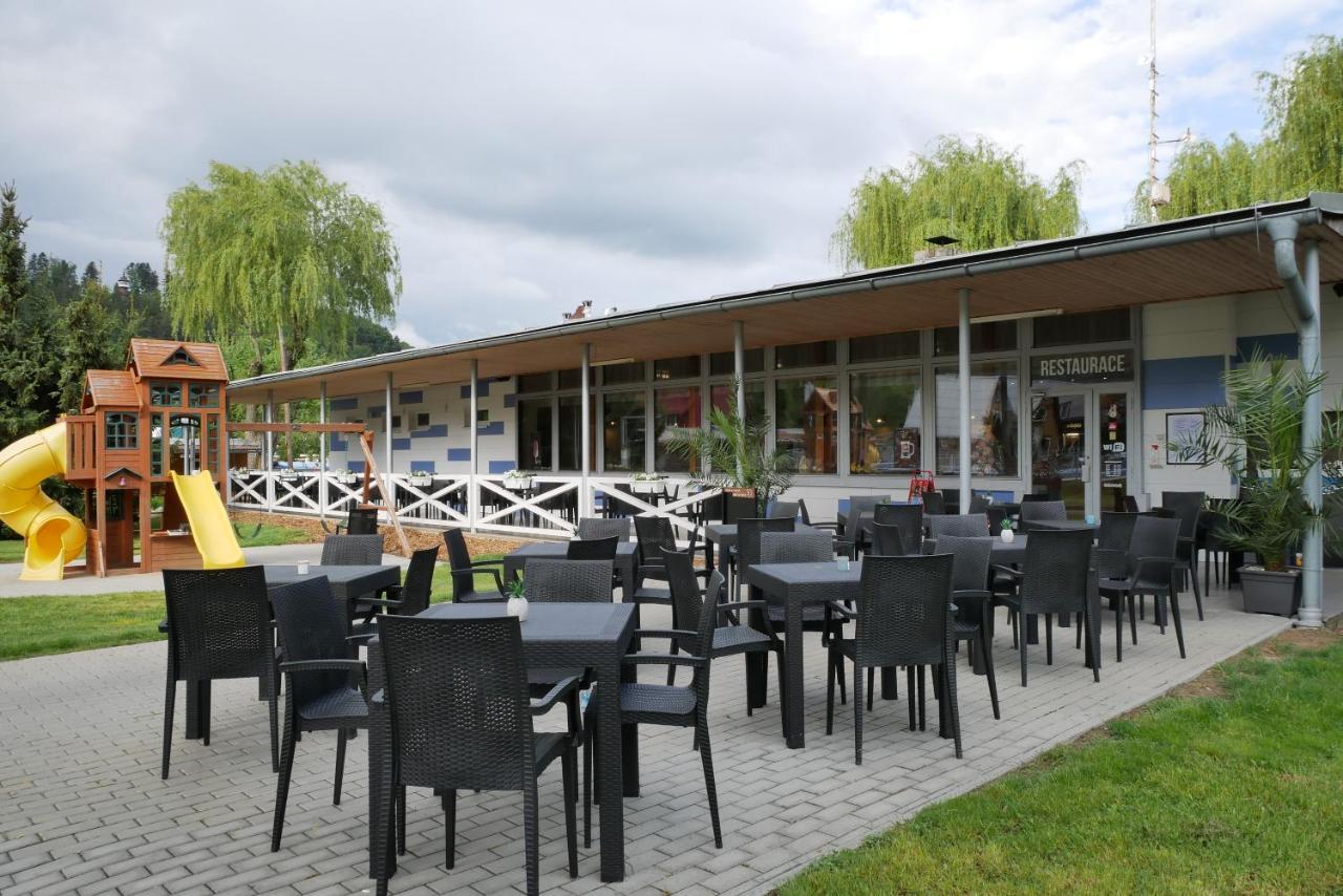 Camping Roznov Roznov pod Radhostem Exterior foto