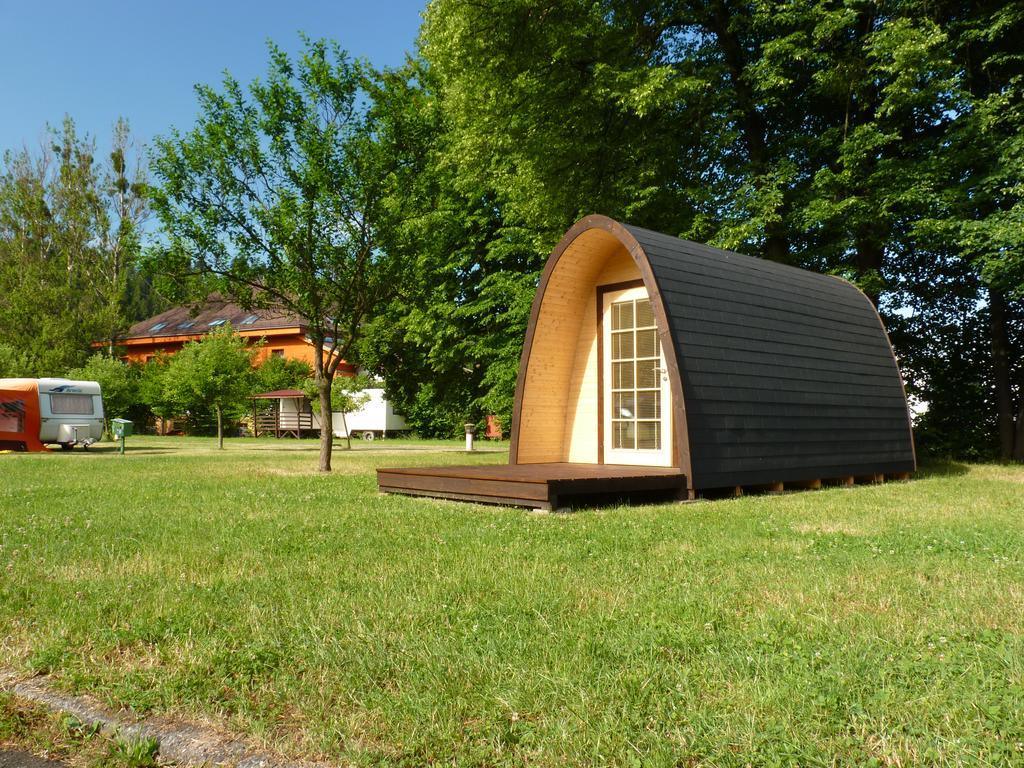 Camping Roznov Roznov pod Radhostem Exterior foto